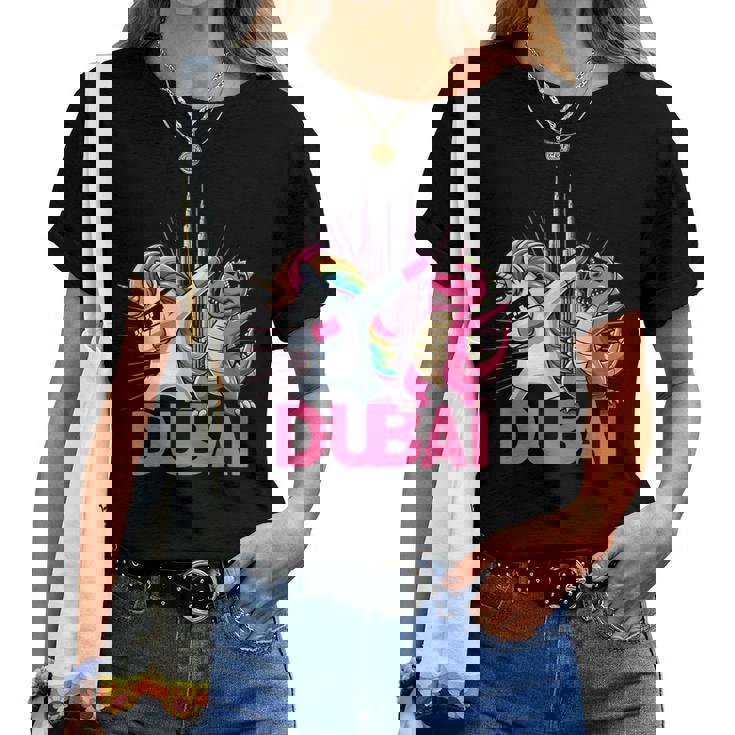 Dabbing ユニコーン 恐竜 男性 女性 男の子 女の子 キッズ ドバイ レディースTシャツ