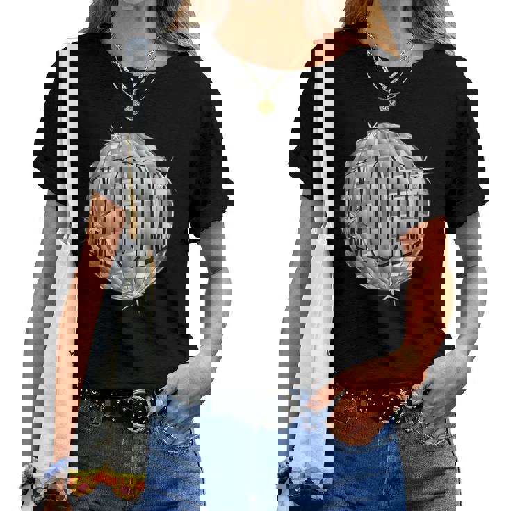 Disco Mom シルバー ディスコ ボール Mothers Who Disco レディースTシャツ