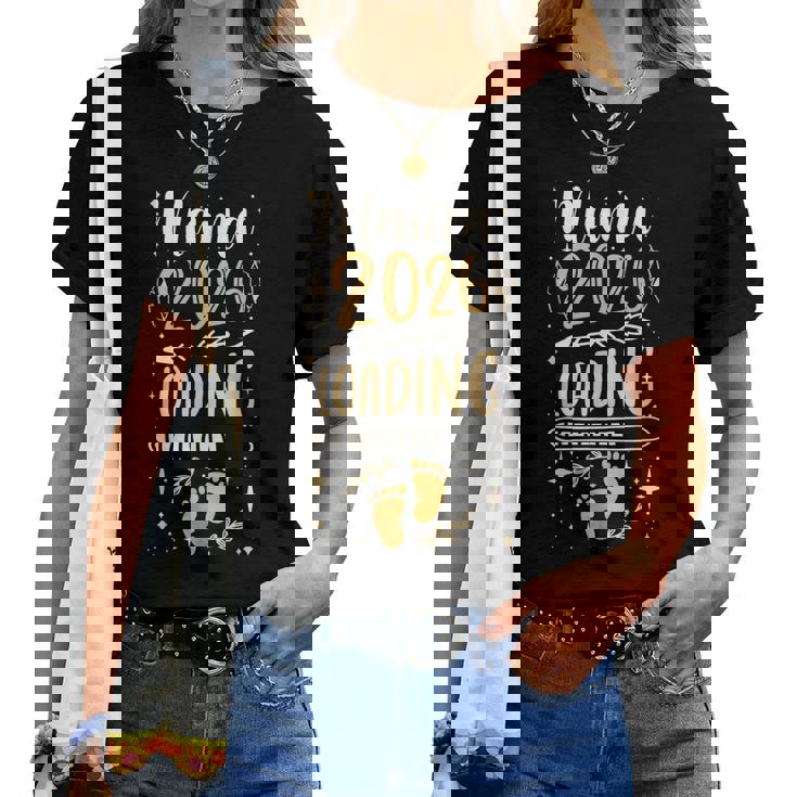 Mama 2026 Futura Mamá Madre Embarazada Camiseta de mujer