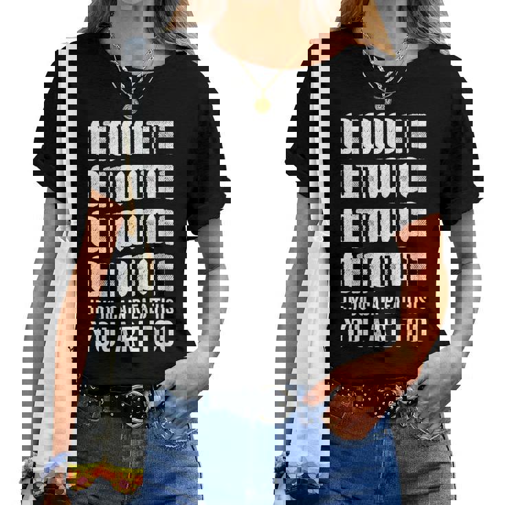 Programador Informático De Código Binario De Informática Cuello Camiseta de mujer