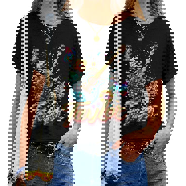 Taylor ファーストネーム I Love Taylor Birthday Girl Groovy 2010年代 レディースTシャツ