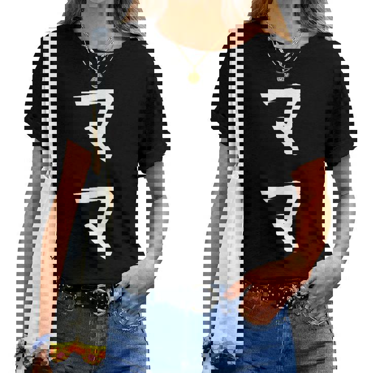 【ママ】お母さん 母 母の日 母親 母子 親 親子 家族 お揃い 新米ママ ギャグ ネタ ウケ狙い 文字 おもしろ レディースTシャツ