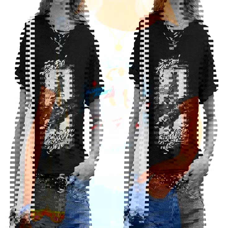 ピンナップ セクシーガールギフト 男性またはピンナップラバー、Bombshell Queen レディースTシャツ