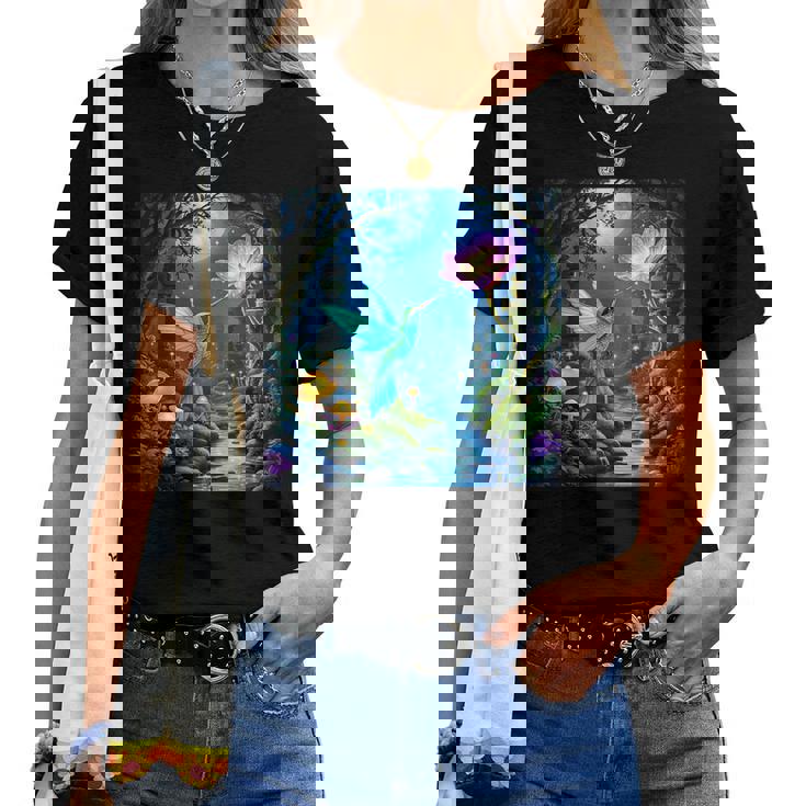 ファンタジー グリーン 鳥 花 レディースTシャツ