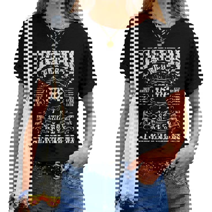 ヴィンテージ 63歳の誕生日プレゼント 1962年 男性 女性 63歳 レディースTシャツ