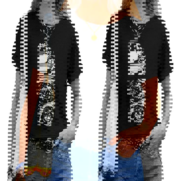 ヴィンテージ 日本製 自動車 カーレース ドライバー 楽しい 女性 男性 レディースTシャツ