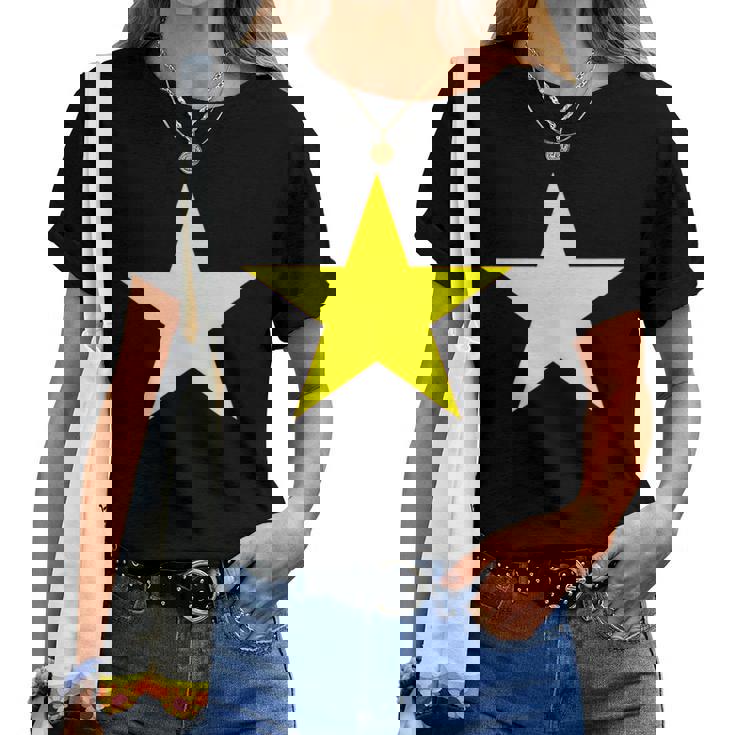 素晴ベトナム 人国旗ietnam Flag ベトナム の旗 男性用、女性用 レディースTシャツ