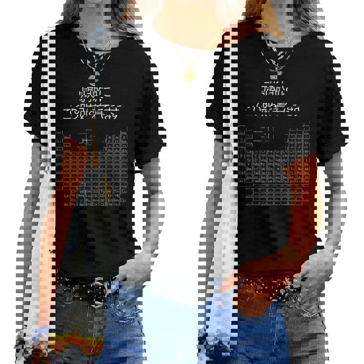 面白いシャツ オタク Otaku 化学 元素 周期表 アニメ 漫画 ホビー メンズ レディース 男性 女性 レディースTシャツ