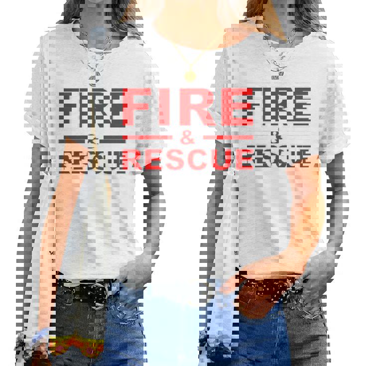 Fire Rescue 消防士 消防士 キッズ 若者 大人 男の子 女の子 レディースTシャツ