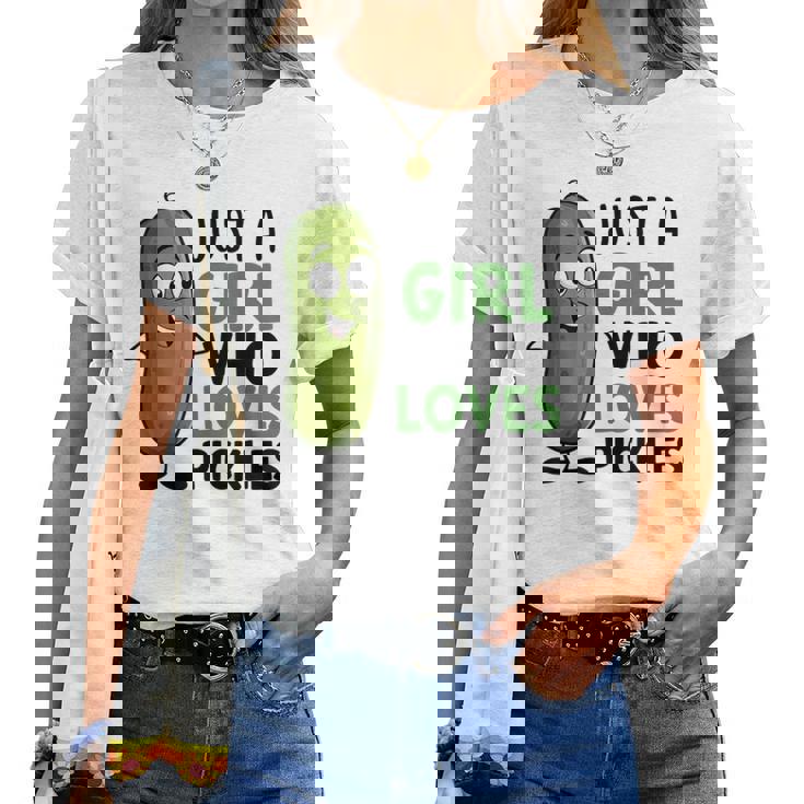 ピクルスが大好きな女の子だけ おかしなきゅうり レディースTシャツ