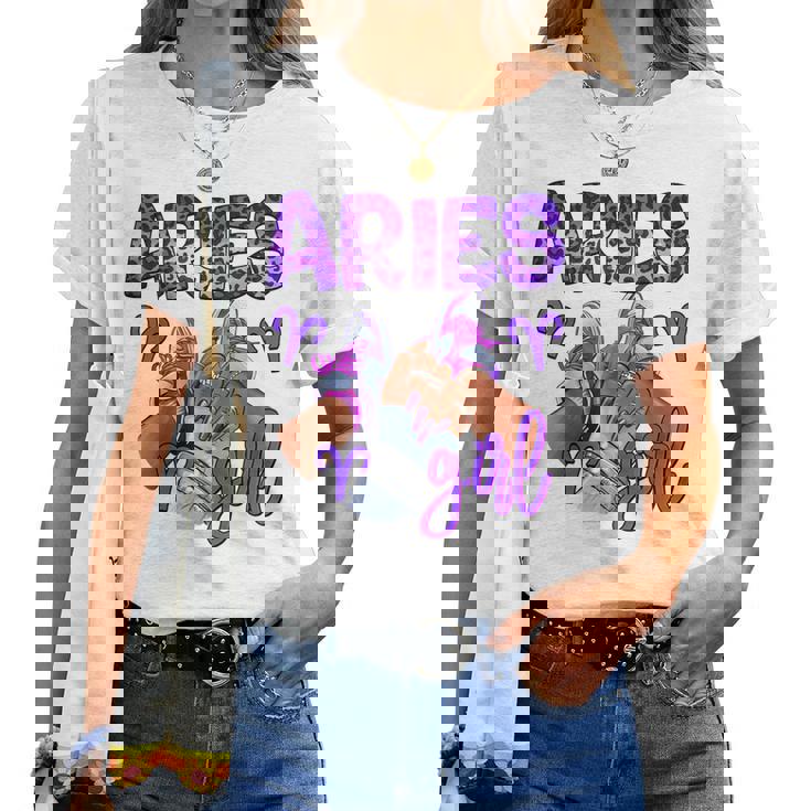 牡羊座 女の子 誕生日 星座 スニーカー ネイル 誕生日 レディースTシャツ