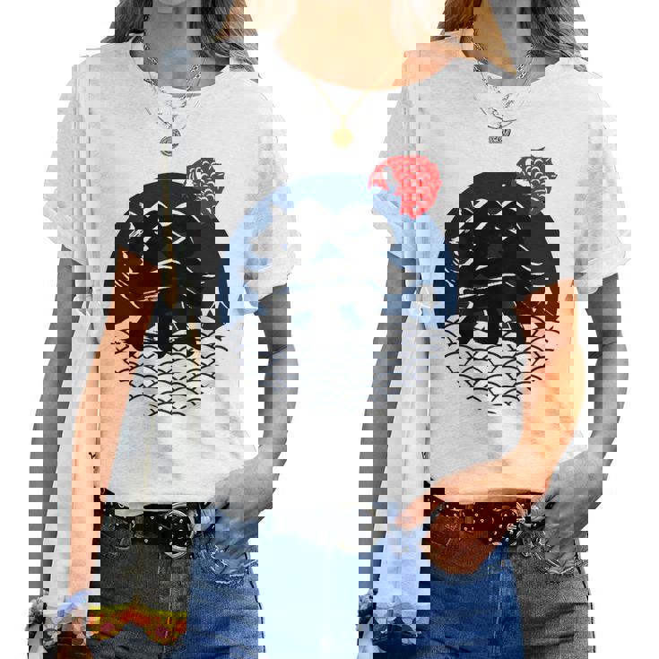 祭 まつり お祭り 海 富士山 鯛 夏祭り 秋祭り 花火大会 納涼まつり カジュアル はっぴのようなおもしろワッショイ レディースTシャツ