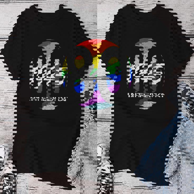 80歳の誕生日 男性 女性 80歳 1945年生まれ レディースTシャツ 面白い贈り物