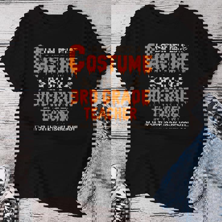 I Don't Need A Costume I'm A 3Rd Grade Teacher ハロウィン レディースTシャツ 面白い贈り物