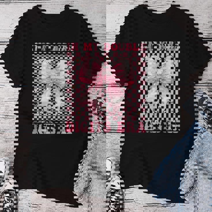In My Double Digits Era キュートなコケットボウ 10歳の誕生日 女の子 レディースTシャツ 面白い贈り物