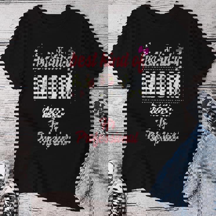 Best Kind Of Mom Raises Hr Professional Floral Women T-shirt Unique Gifts Best Kind Of Mom Raises Hr Professional Floral Women T-shirt Unique Gifts