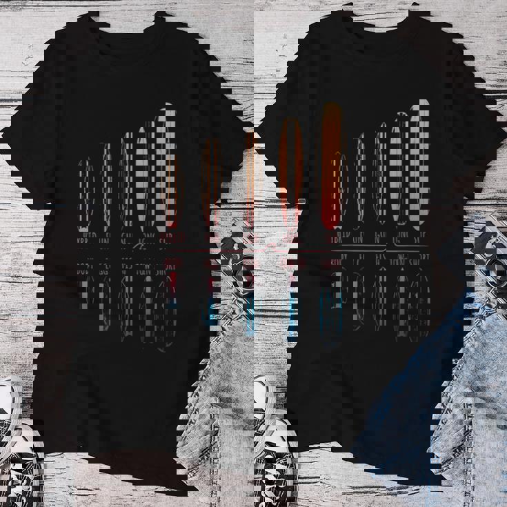 サーフボード サーファー ポートフォリオ サーフボード サーフィン 男の子 女の子 サーフ レディースTシャツ 面白い贈り物