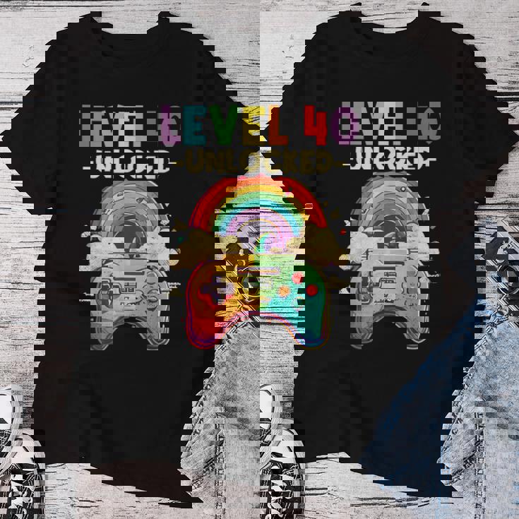 レベル 40歳 男性 女性 ゲーム 40代 40歳 誕生日 レディースTシャツ 面白い贈り物