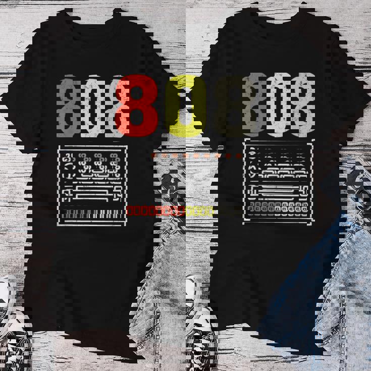 ヴィンテージ 808 ローランド ドラムマシン ギフト 男性 女性 ドラムに レディースTシャツ 面白い贈り物