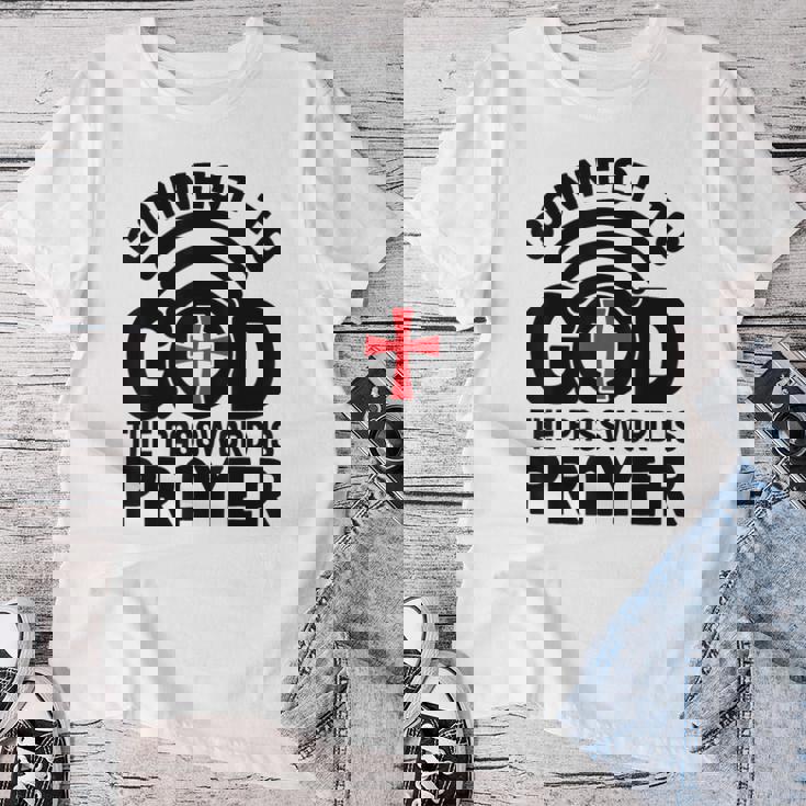 Connect To God The Password Is Prayer Jesus Christian Faith。 レディースTシャツ 面白い贈り物