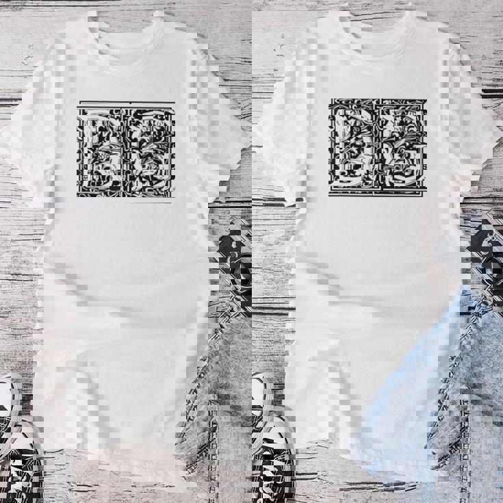 Dg Initials D G Nameurname Onomastics Onomatology レディースTシャツ 面白い贈り物