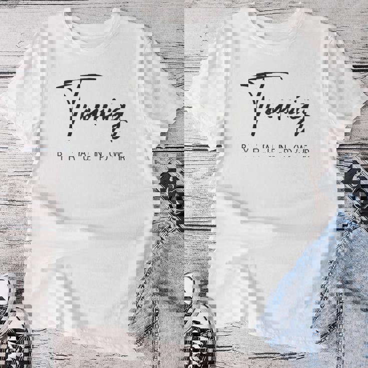 Frauenpower チューニング レディースTシャツ 面白い贈り物