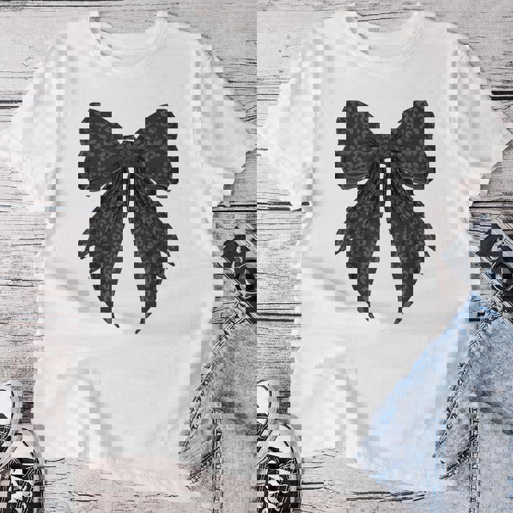 コケット リボン ブラック グレー チーター ヒョウ柄 女の子 ママ レディースTシャツ 面白い贈り物