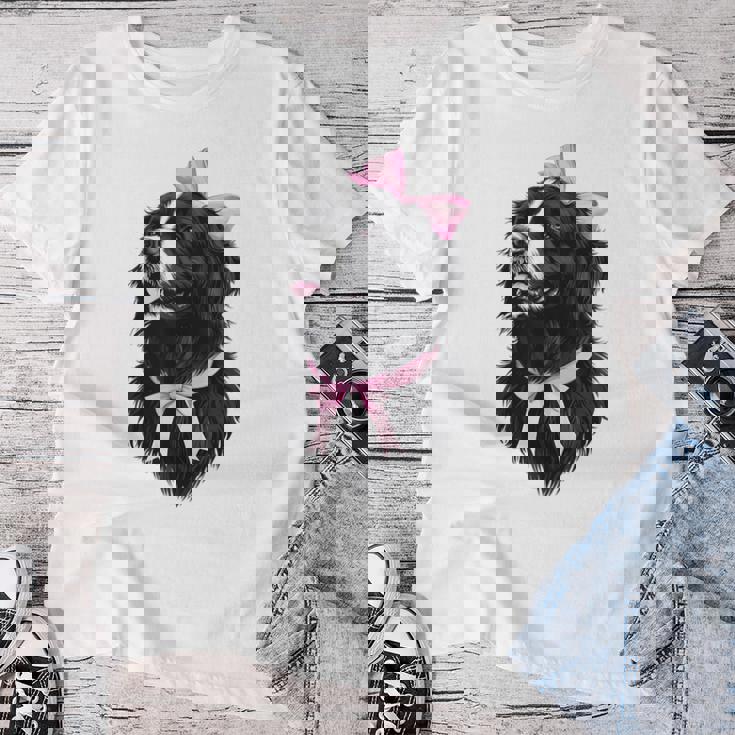 コケット リボン ニューファンドランド 犬 犬 ママ ピンクリボン 女の子 レディースTシャツ 面白い贈り物