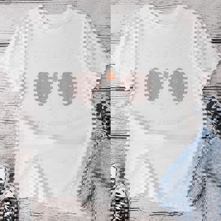 傘寿祝い 卓球好き ピンポン好き 父 男性 女性 80歳 傘寿 お祝い 傘寿モードオン 回転は終わらない レディースTシャツ 面白い贈り物