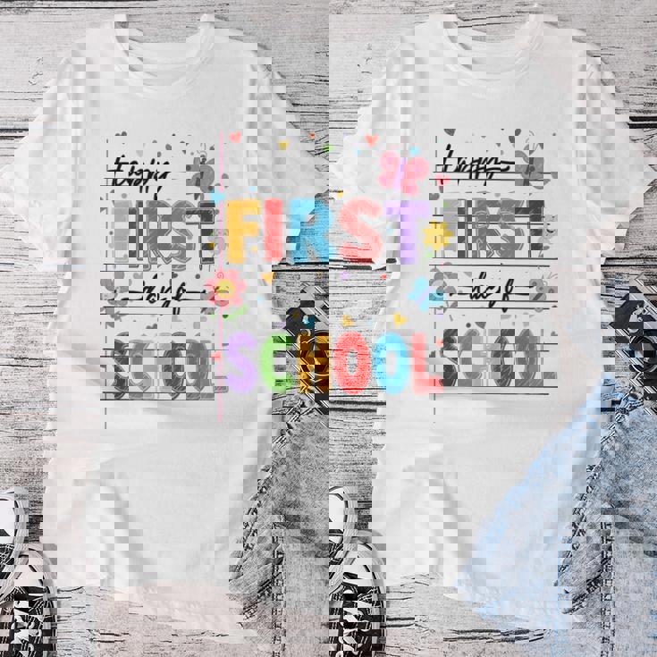 新学期 ハッピー 初日 学校 男の子 女の子 先生 レディースTシャツ 面白い贈り物
