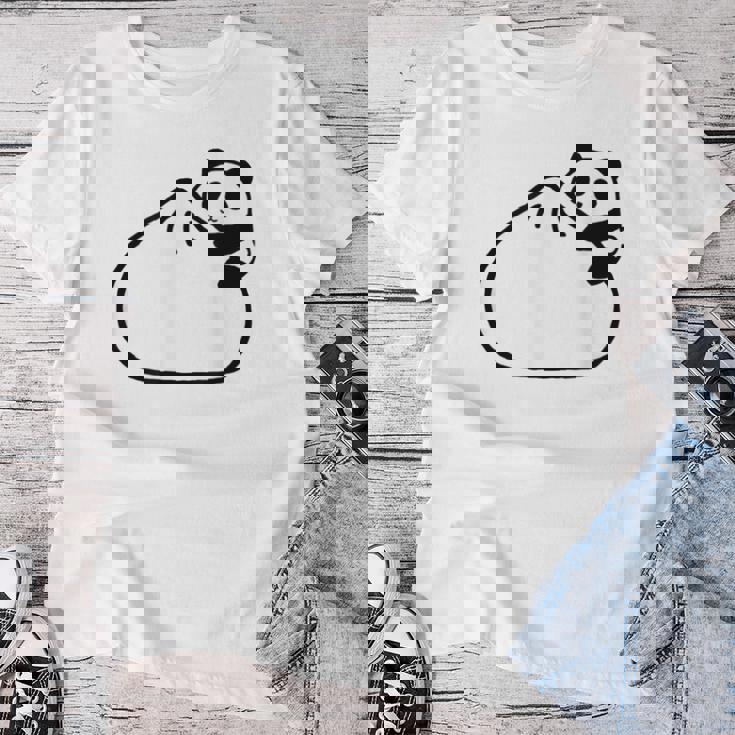 肉まんに抱きつくパンダ かわいい チャイナ 白黒 Panda Meat Bun レディースTシャツ 面白い贈り物