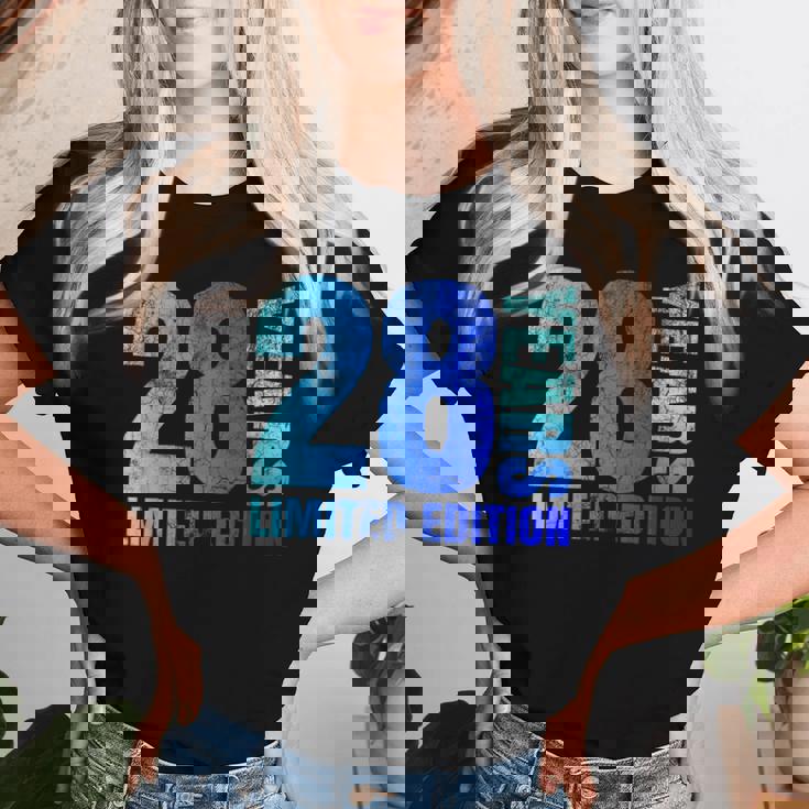 28歳 男性 ギフト 28歳 誕生日プレゼント 女性用 レディースTシャツ 彼女への贈り物