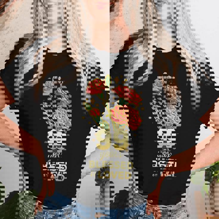 99歳祝福され愛された花 99歳の誕生日お母さんおばあちゃん レディースTシャツ 彼女への贈り物