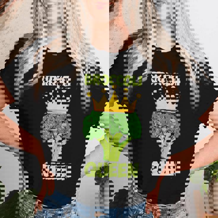 Broccoli Queen ブロッコリーの女王 ブロッコリー ベジタリアン・ベジタブル ブロッコリー レディースTシャツ 彼女への贈り物