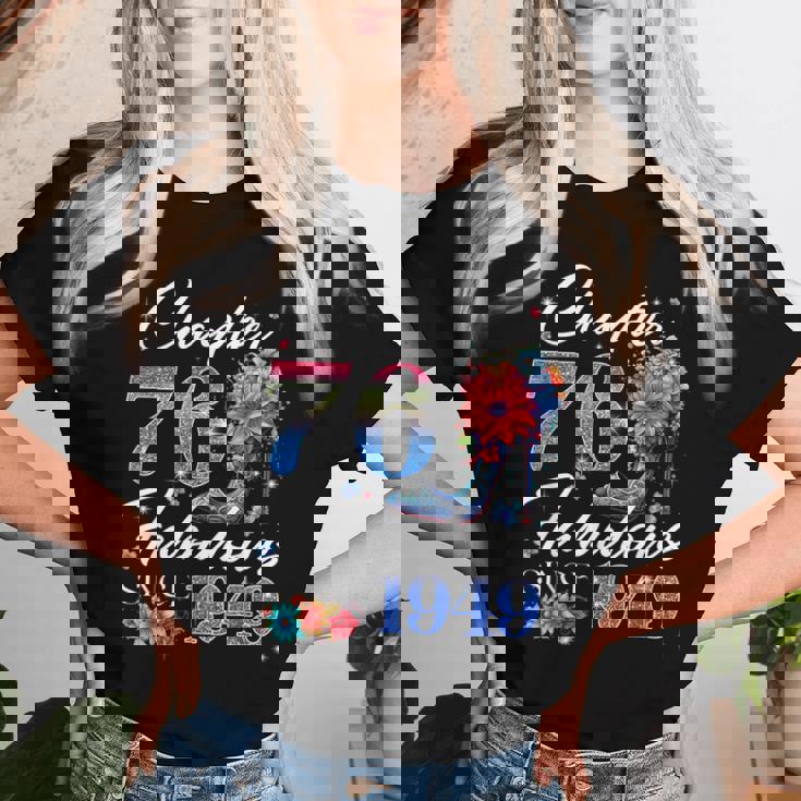 Chapter 76 Fabulousince 1949 76Th Birthday Queen Diamond レディースTシャツ 彼女への贈り物