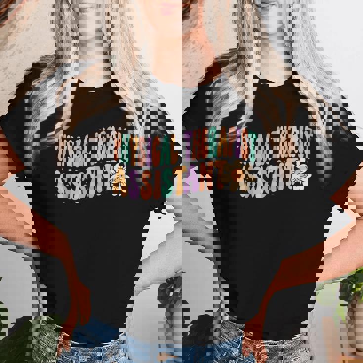 Groovy 理学療法士アシスタント デイジーフラワー レトロ Pta レディースTシャツ 彼女への贈り物