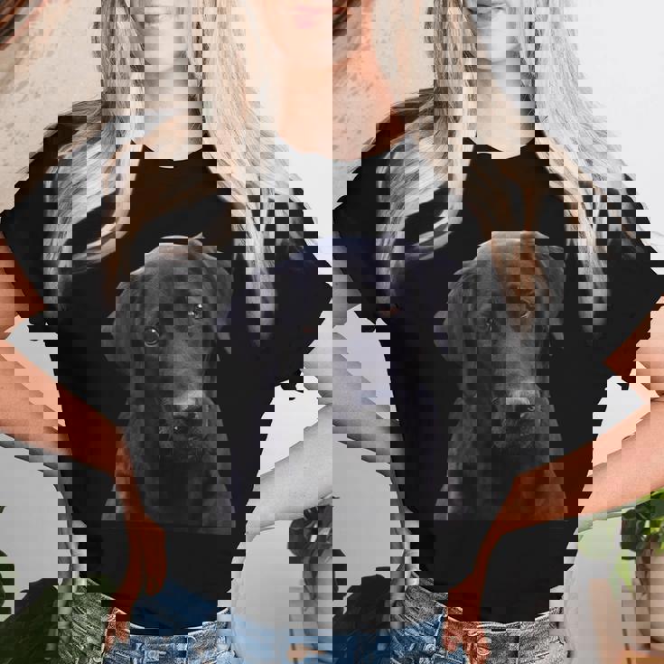 Love Is Labrador Retriever シャツ ブラック ラボ Mom Dad Dog Lover レディースTシャツ 彼女への贈り物