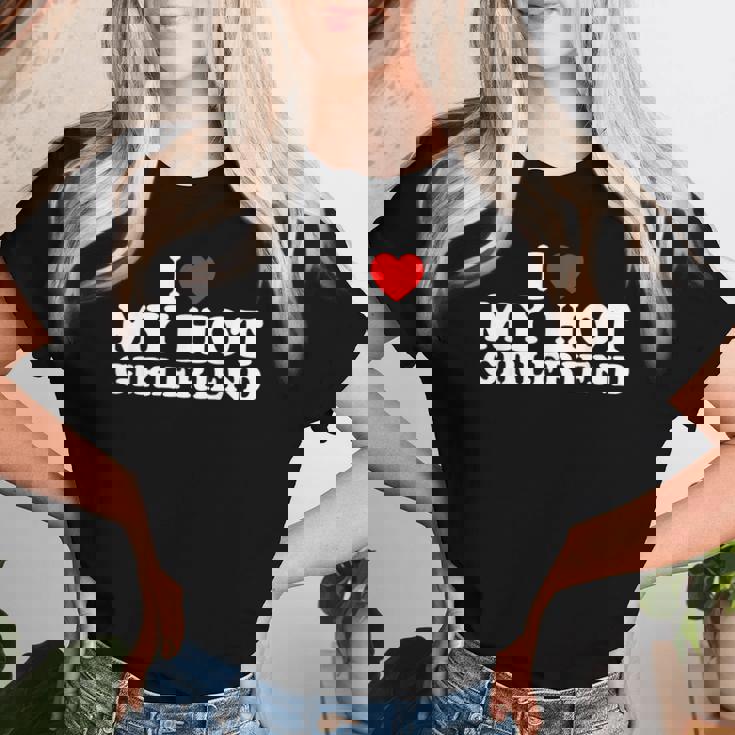 I Love My Hot Girlfriend レディースTシャツ 彼女への贈り物