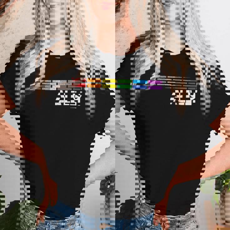 Proud Ally Bars Equality Lgbtq Rainbow Flag Gay Pride Ally レディースTシャツ 彼女への贈り物