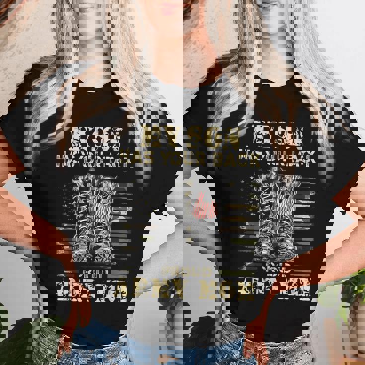 メンズ アメリカ国旗デザイン Myon Has Your Back Proud Army Mom レディースTシャツ 彼女への贈り物