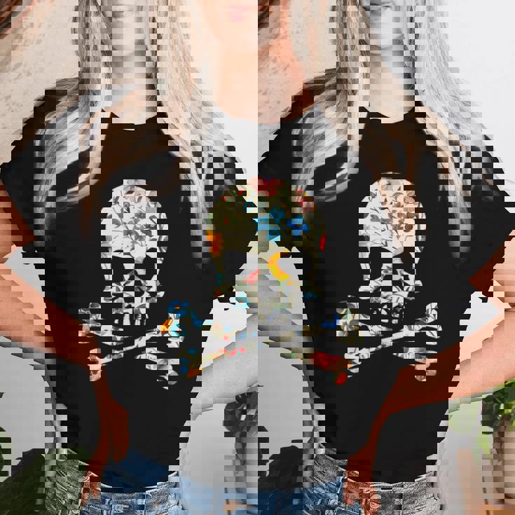 ジョリー・ロジャーのシルエット 花柄 スカル＆クロスボーン レディースTシャツ 彼女への贈り物