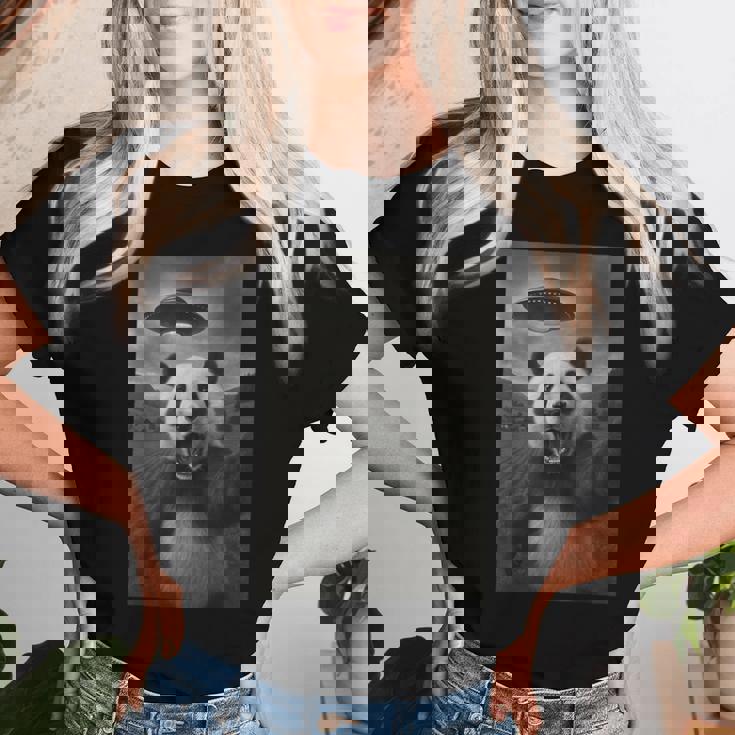 パンダ セルフィー エイリアン Ufo 面白い 男の子 男性 女性 キッズ レディースTシャツ 彼女への贈り物