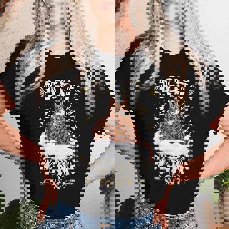 ベンガル猫のお母さんと子猫、母の日、お母さん レディースTシャツ 彼女への贈り物