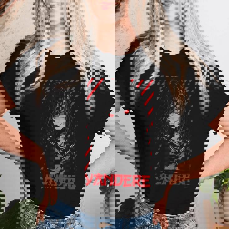 ヤンデレ アニメ 女の子 かわいい エモ ゴス オタク アニメ マンガ好き レディースTシャツ 彼女への贈り物