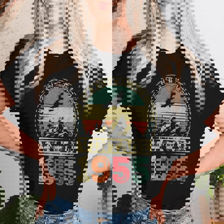 ヴィンテージ 1955 ギフト 男性 女性 長寿祝い 1955年生まれ 還暦祝い ユニークな誕生日プレゼント レディースTシャツ 彼女への贈り物