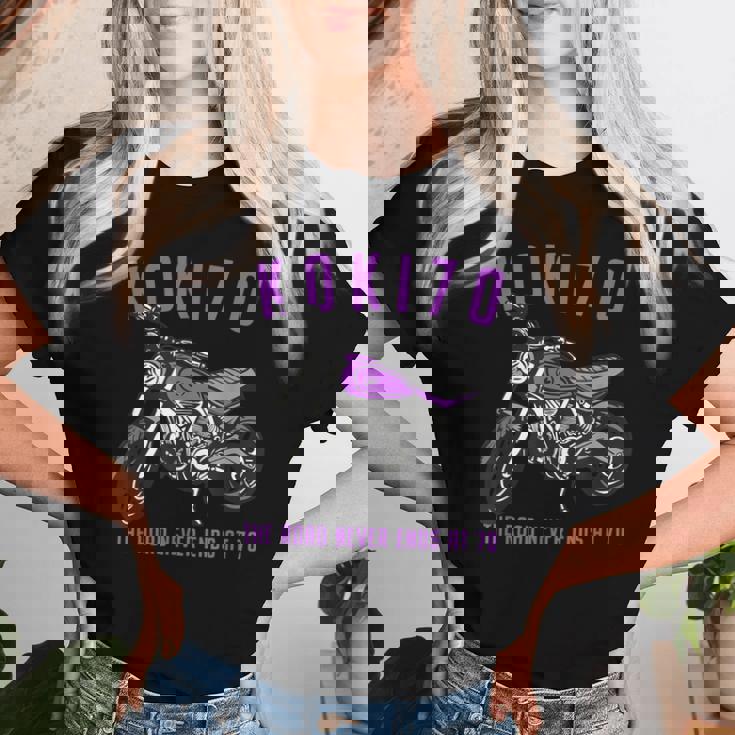 古希祝い バイク好き 車好き 父 男性 女性 クラシック 70歳 The Road Never Ends At 70 レディースTシャツ 彼女への贈り物