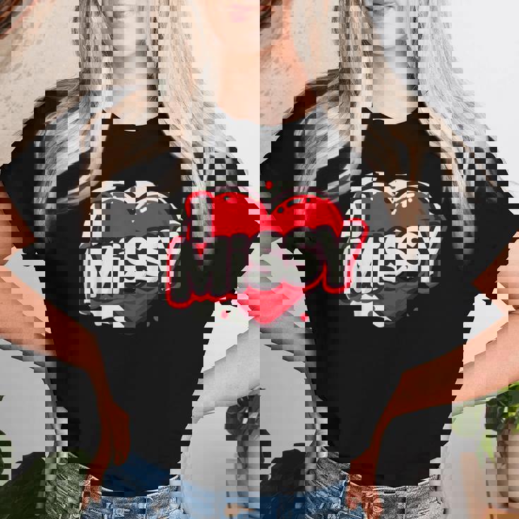 名前入り Missy I Love Missy レディースTシャツ 彼女への贈り物