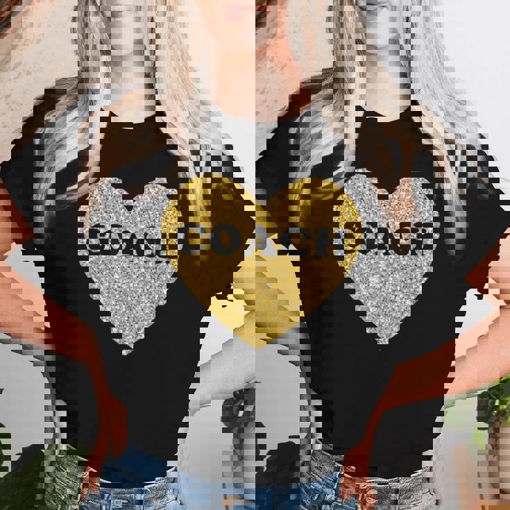 女性用および男性用コーチハートスポーツコーチ レディースTシャツ 彼女への贈り物