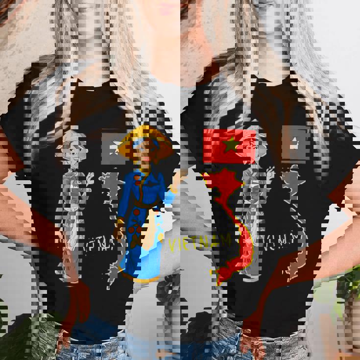 美しい笑顔のベトナムの女の子、旗とベトナムの地図 レディースTシャツ 彼女への贈り物