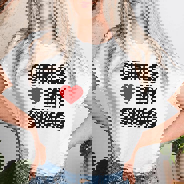 Girls Love Mywagaying Girls Love Mywagの引用 レディースTシャツ 彼女への贈り物